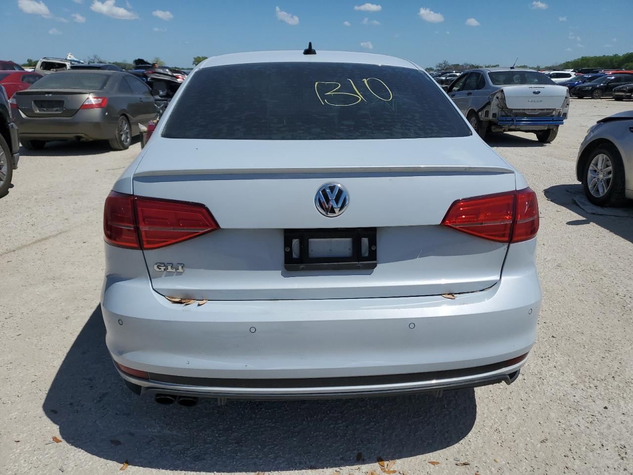 3VW4T7AJ7JM207909 2018 Volkswagen Jetta Gli