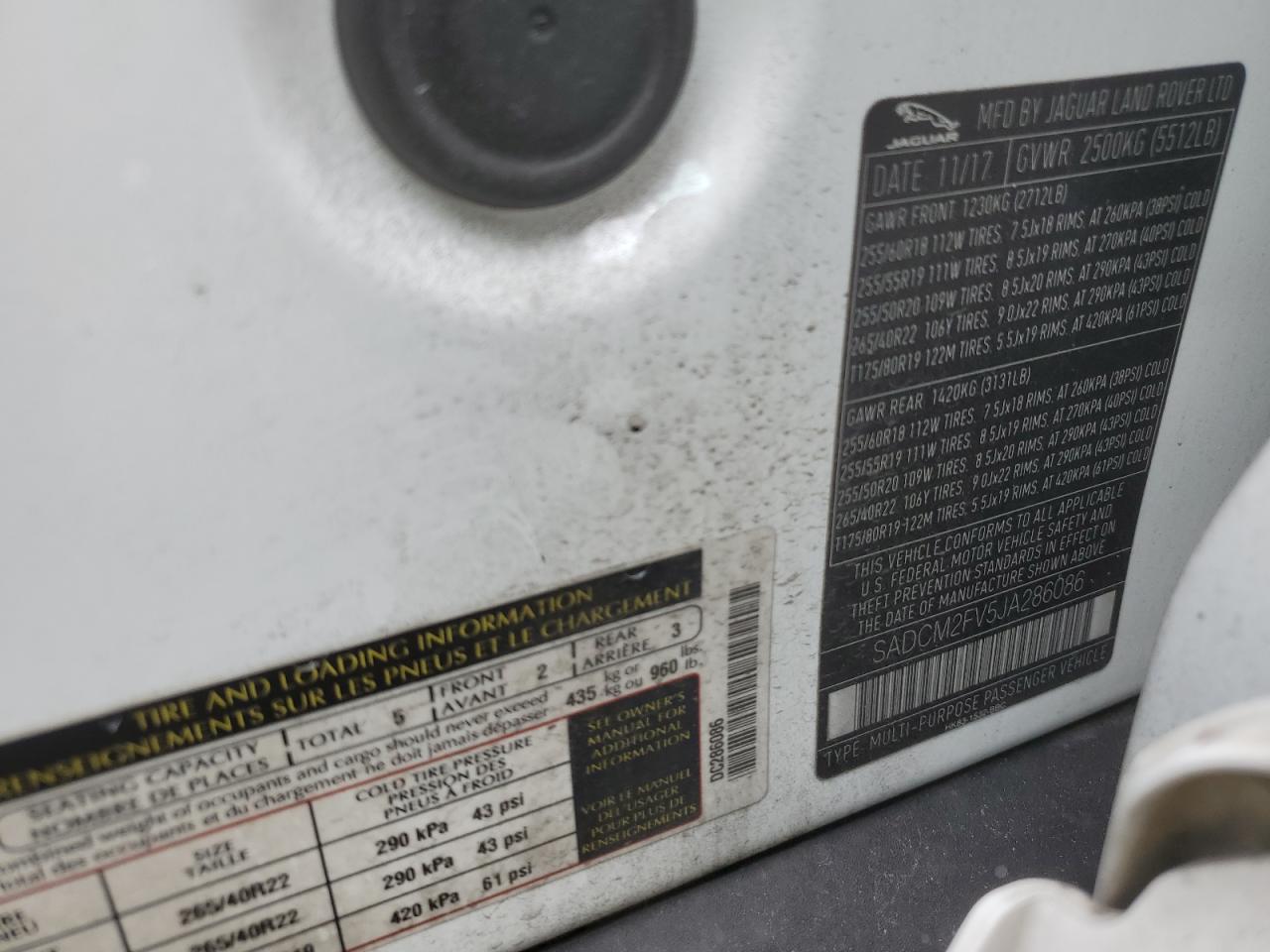 SADCM2FV5JA286086 2018 Jaguar F-Pace S