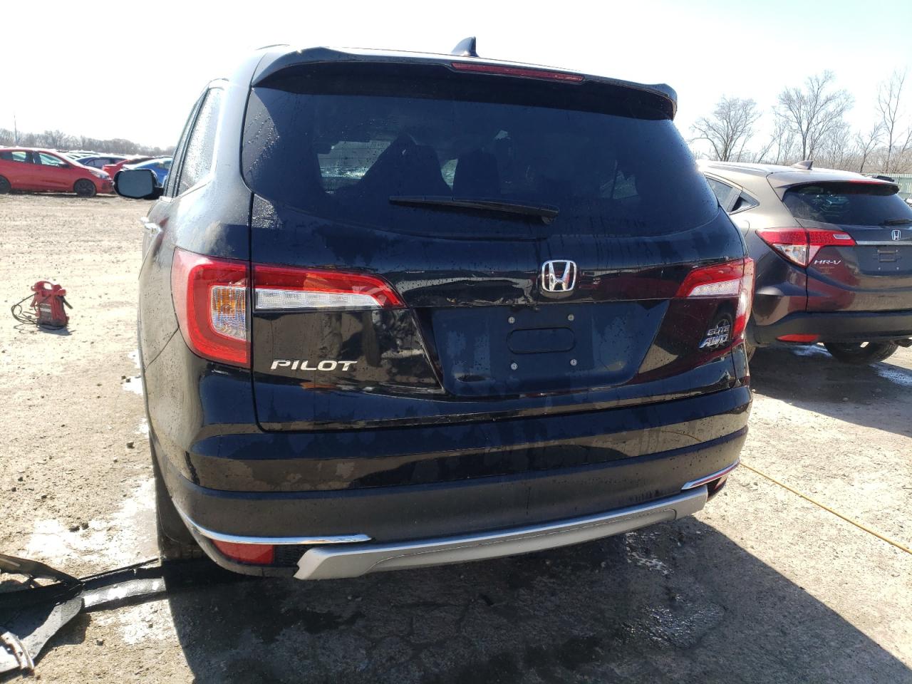 2020 Honda Pilot Elite vin: 5FNYF6H00LB049813