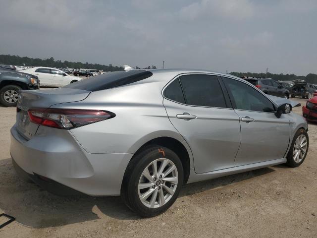 VIN 4T1C11AK0RU201396 2024 Toyota Camry, LE no.3