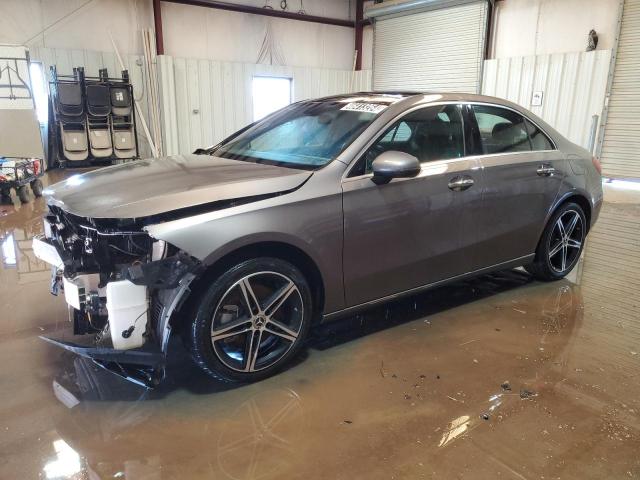 MERCEDES-BENZ A 220 4MAT
