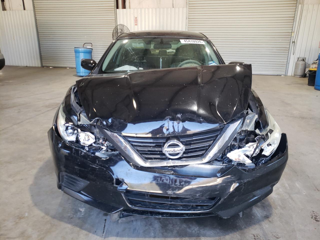 1N4AL3AP9GN304553 2016 Nissan Altima 2.5