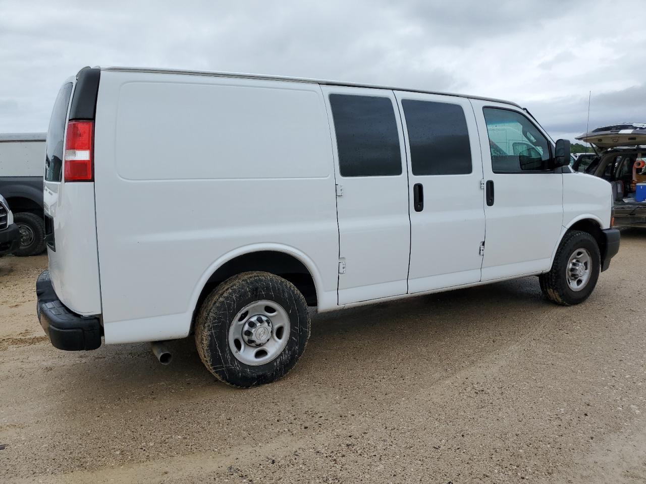 1GCWGAFP2K1299150 2019 Chevrolet Express G2500