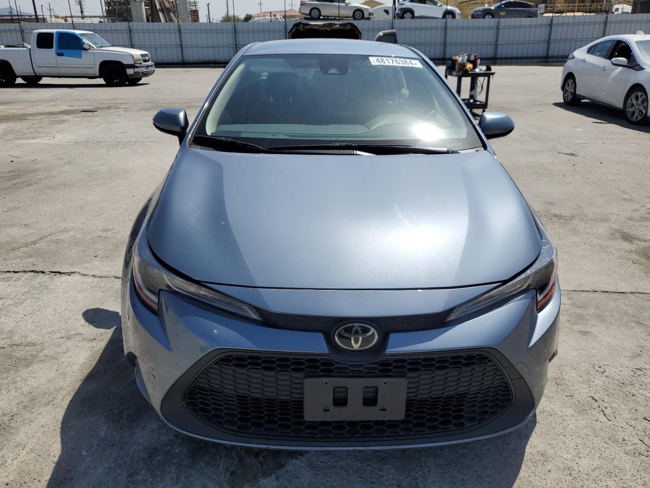 2022 Toyota Corolla Le vin: JTDEPMAE9N3033796