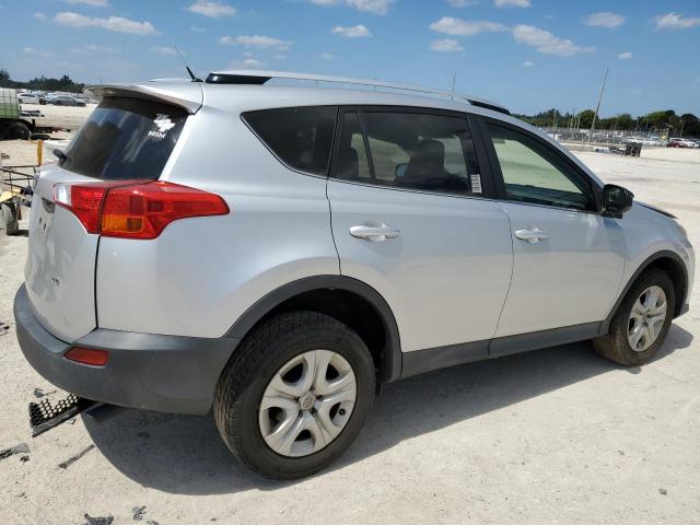 2015 TOYOTA RAV4 LE - JTMZFREV0FD074714