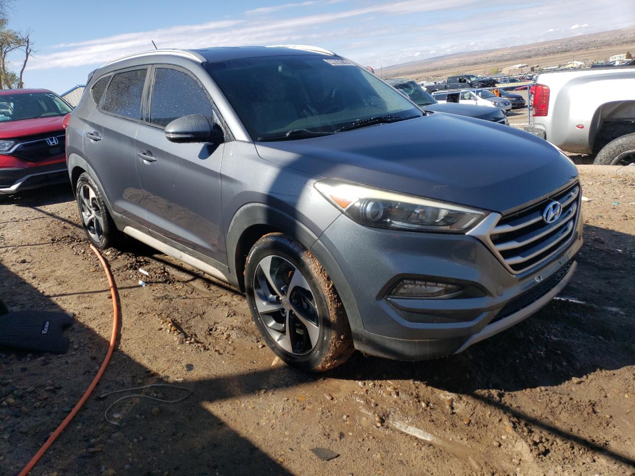 KM8J33A27HU387272 2017 Hyundai Tucson Limited