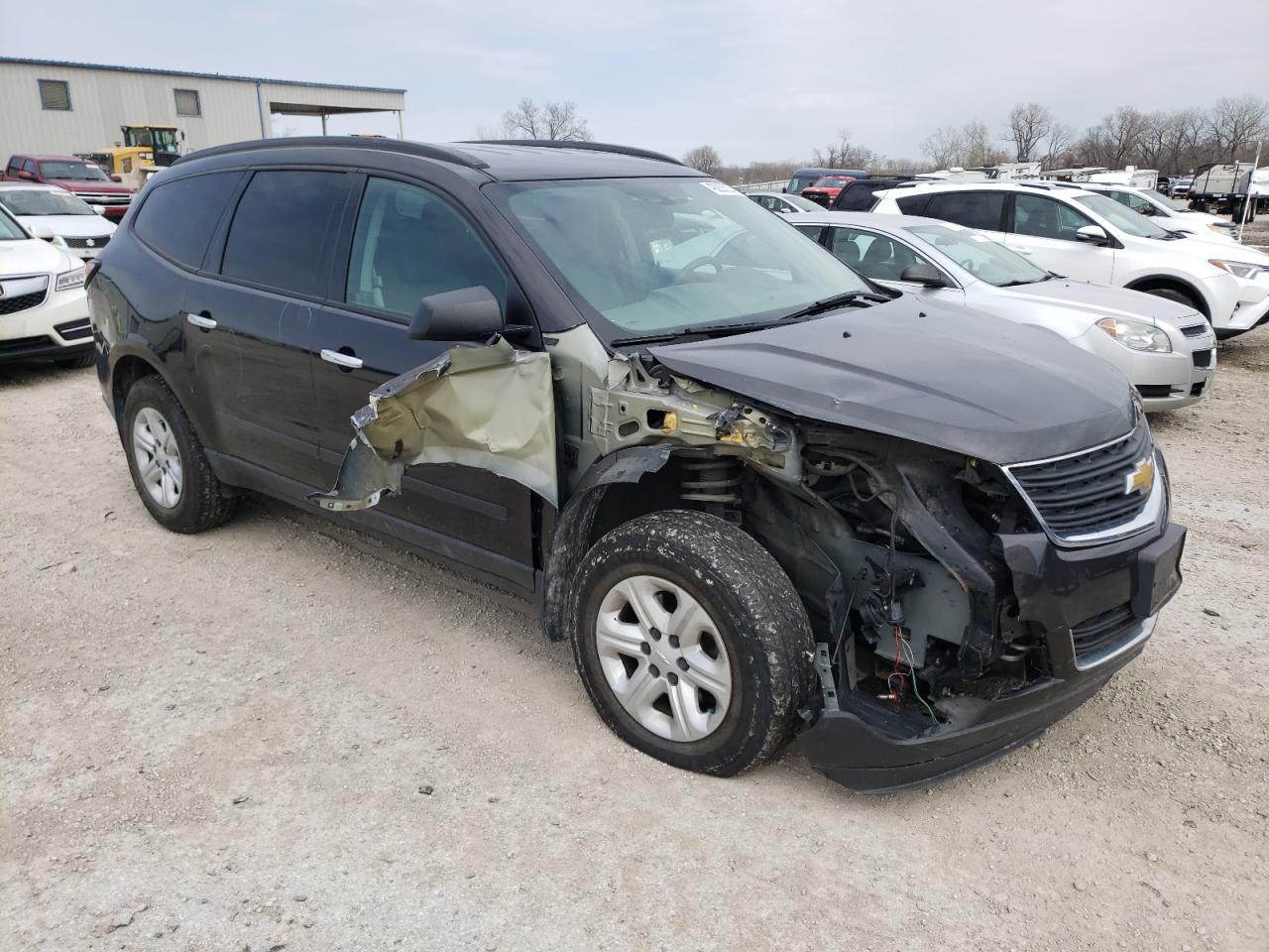 1GNKRFED0HJ202105 2017 Chevrolet Traverse Ls