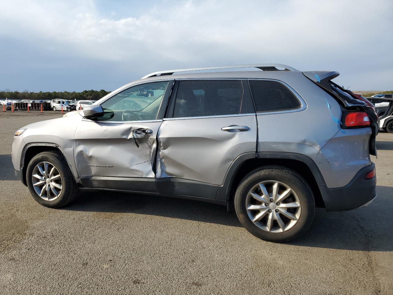 1C4PJMDX6JD598745 2018 Jeep Cherokee Limited