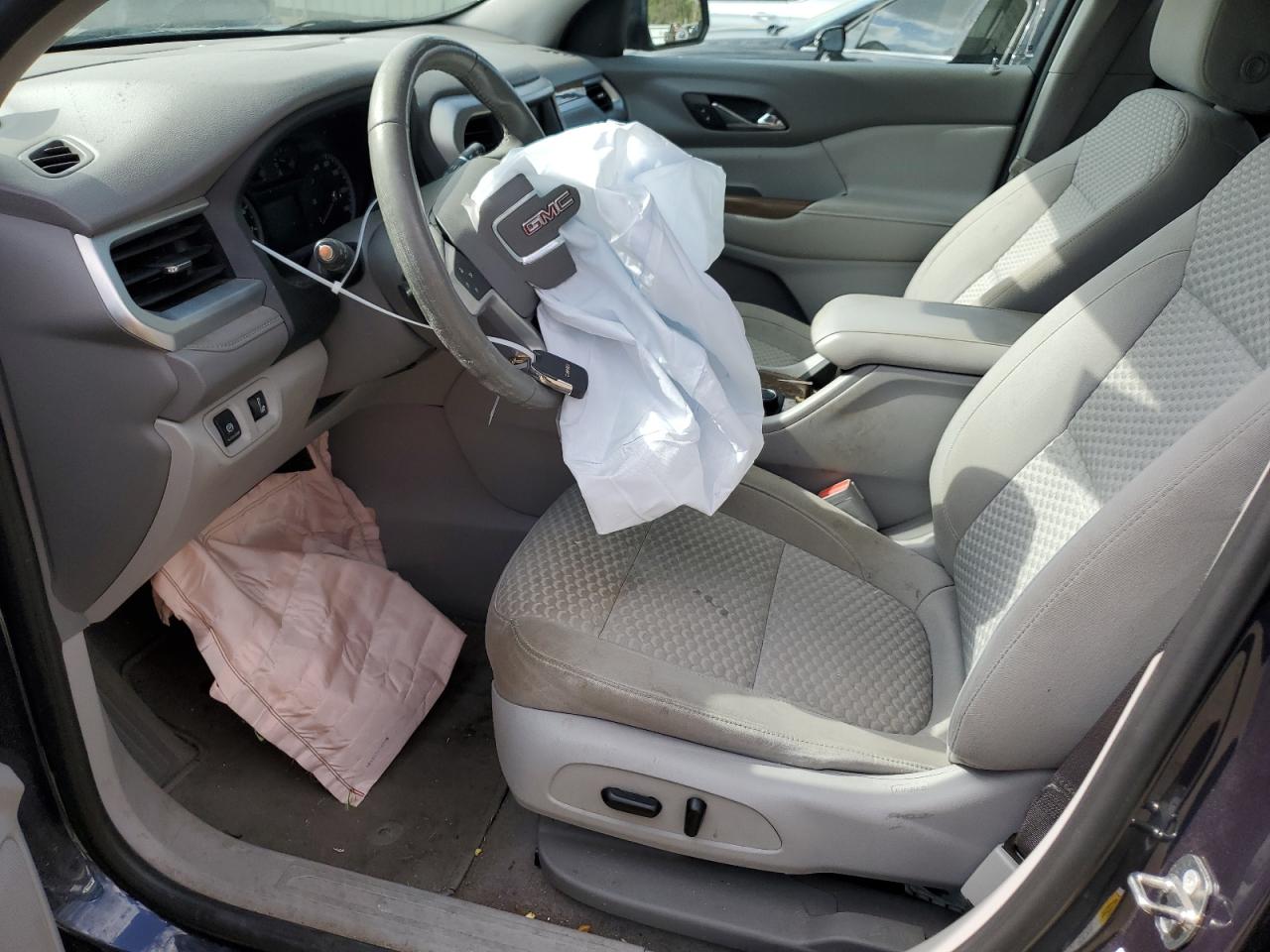 1GKKNLLS7JZ120372 2018 GMC Acadia Sle