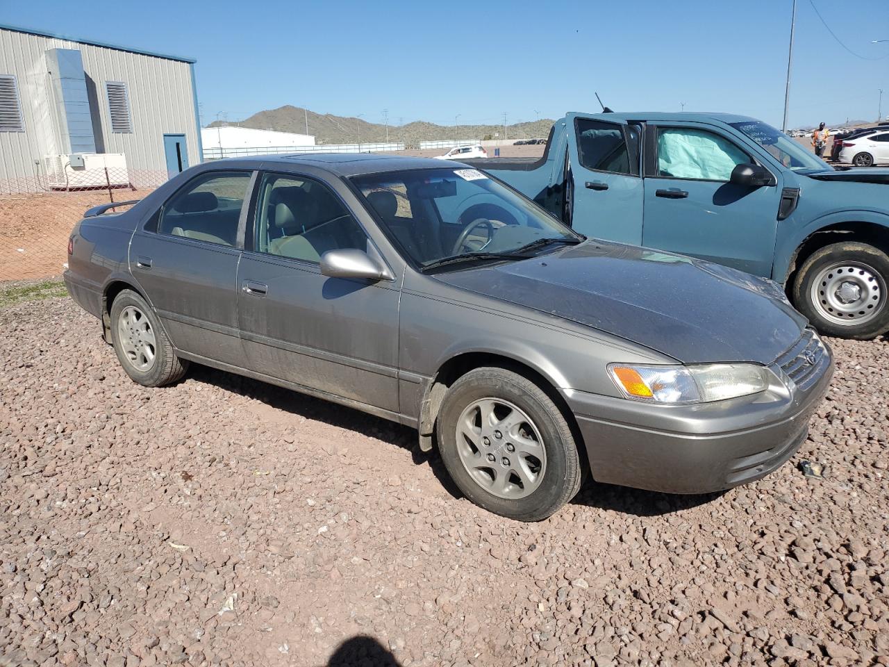 JT2BF28KXX0158146 1999 Toyota Camry Le