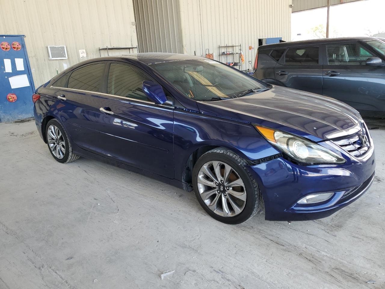 5NPEC4ACXBH256682 2011 Hyundai Sonata Se