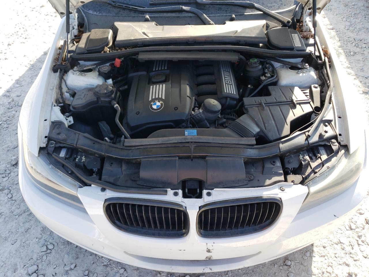 WBAPH775X9NM31606 2009 BMW 328 I