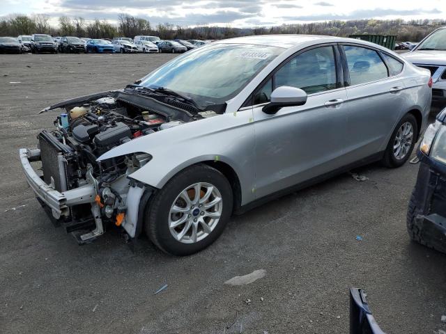 2015 Ford Fusion S VIN: 3FA6P0G70FR179129 Lot: 48133744