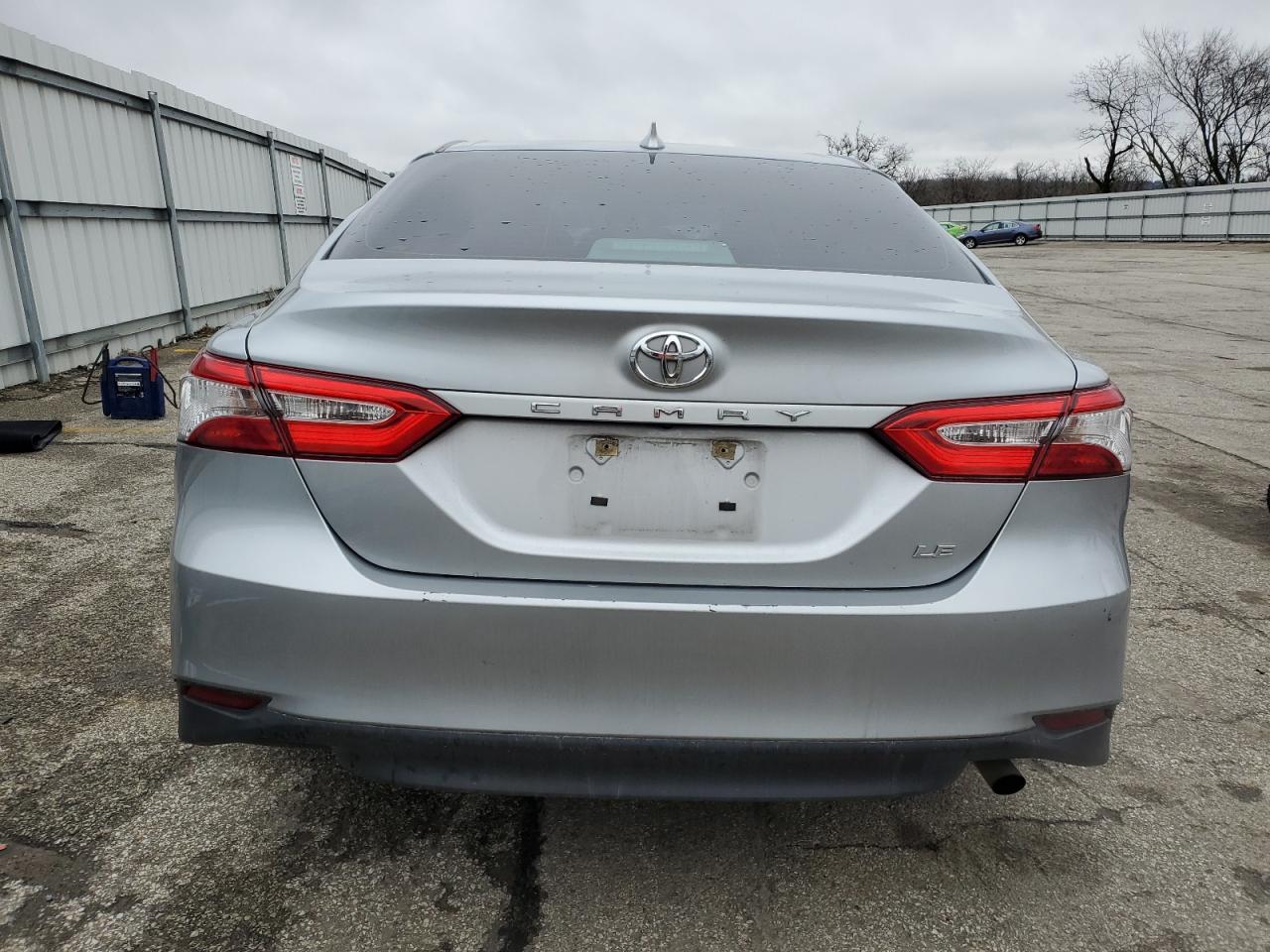 2020 Toyota Camry Le vin: 4T1C11AK0LU331430