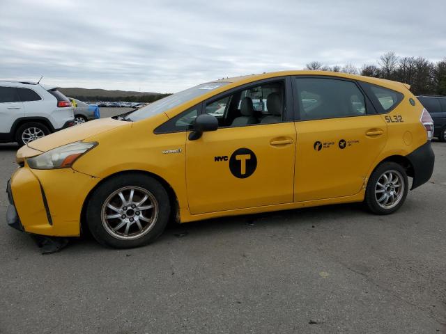 Lot #2521607631 2016 TOYOTA PRIUS V salvage car