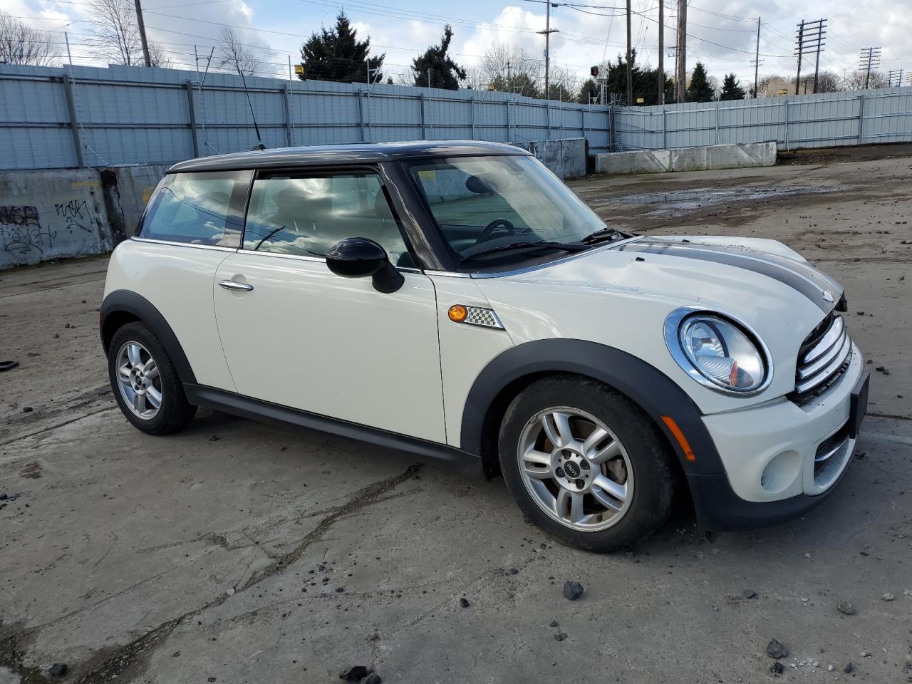 WMWSU3C53CT369585 2012 Mini Cooper