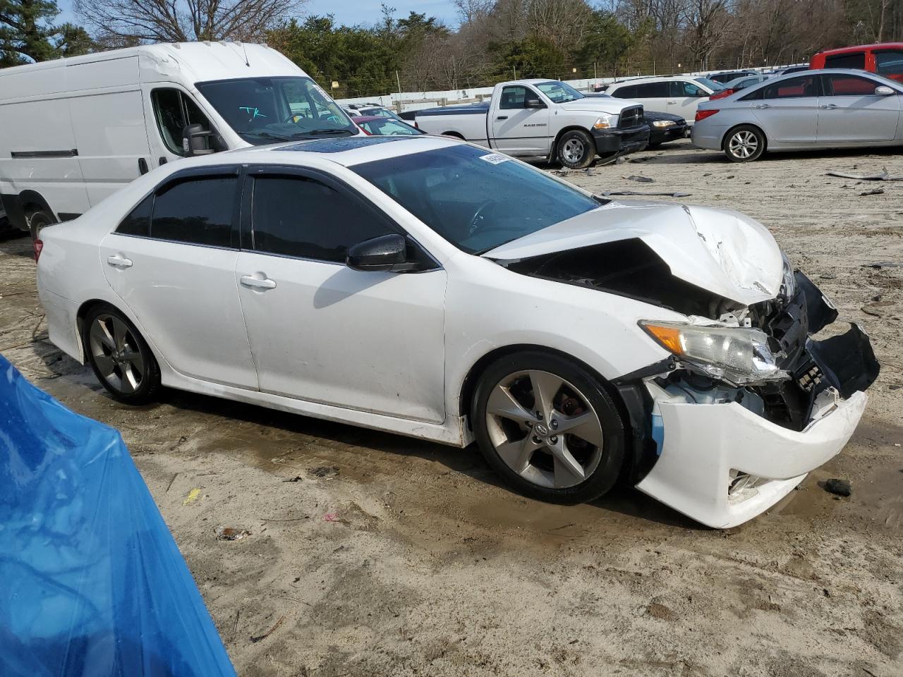 4T1BK1FK5EU548802 2014 Toyota Camry Se