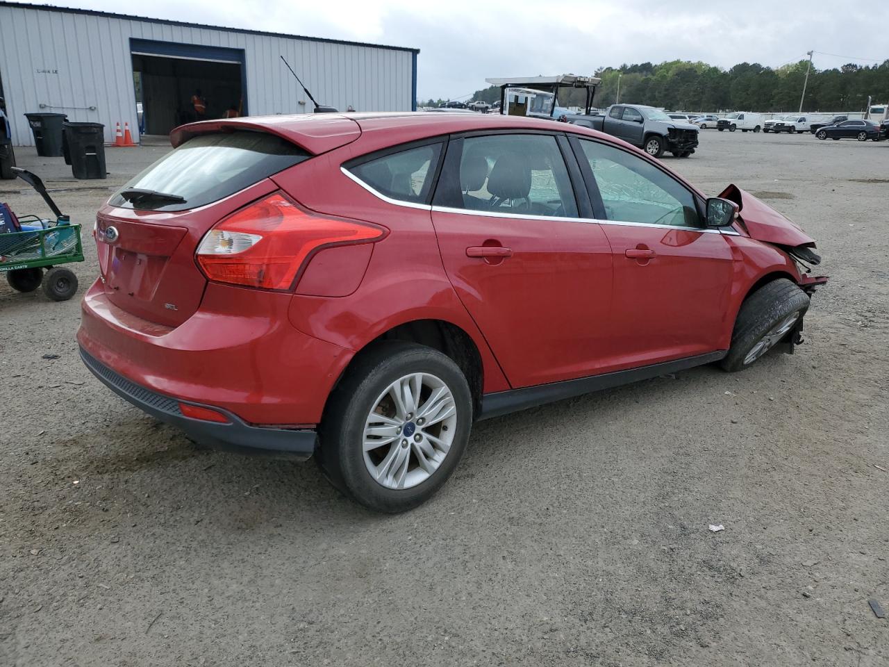 1FAHP3M26CL282276 2012 Ford Focus Sel