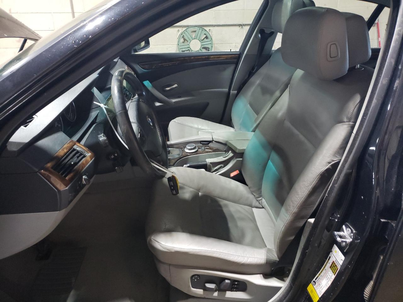 WBANU53518C116779 2008 BMW 528 I