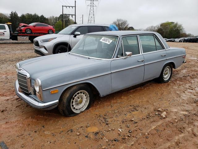 Lot #2428893802 1971 MERCEDES-BENZ 220D salvage car