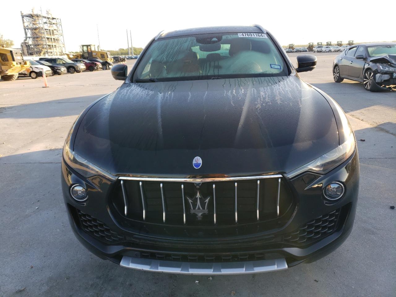 2017 Maserati Levante Luxury vin: ZN661XUL2HX249373