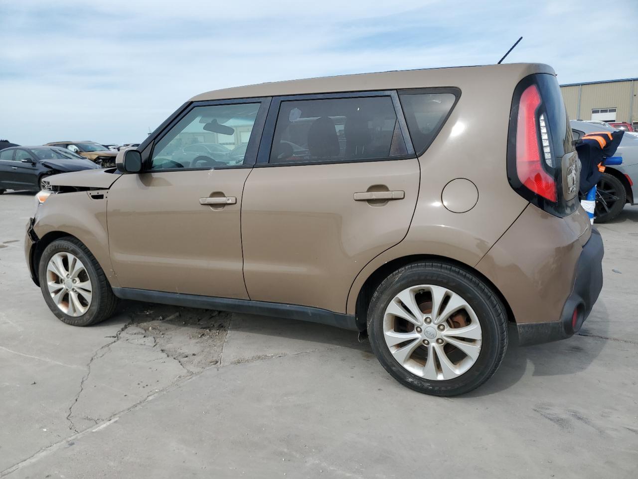 KNDJP3A58F7165077 2015 Kia Soul +