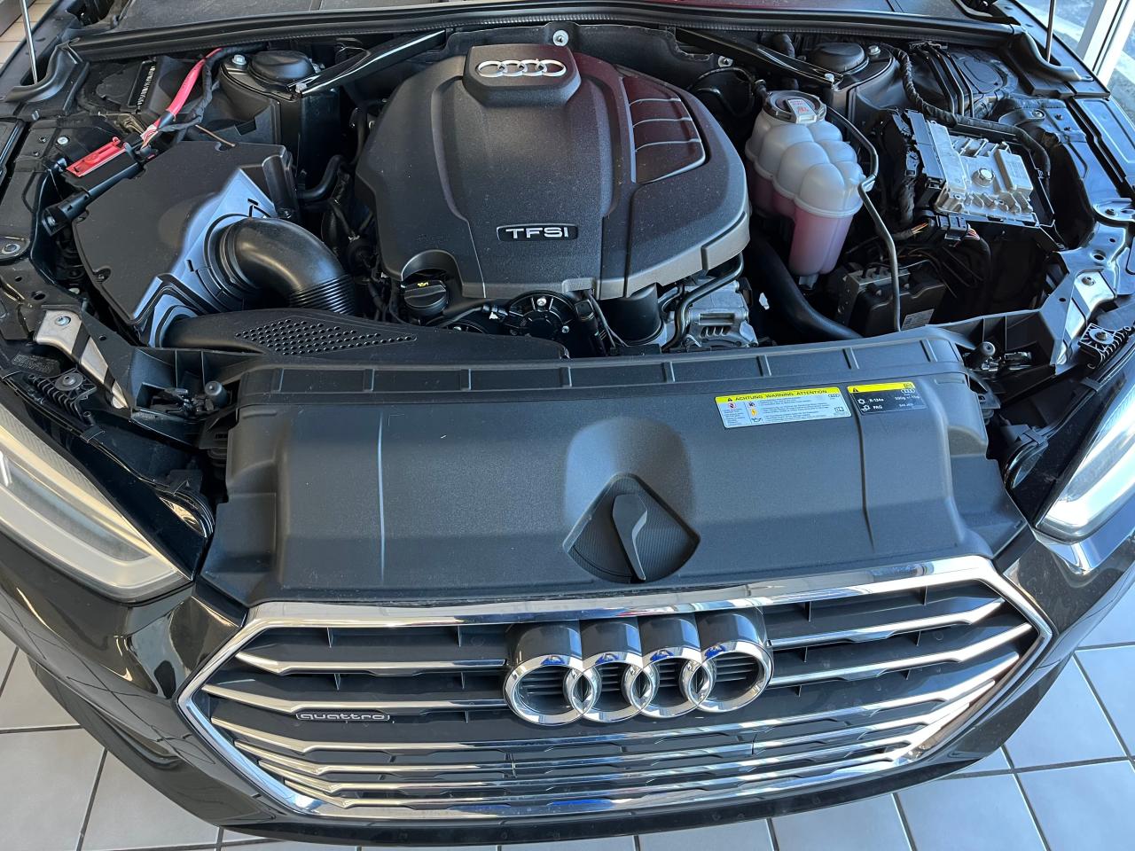 WAUYNGF56JN001526 2018 Audi A5 Premium Plus