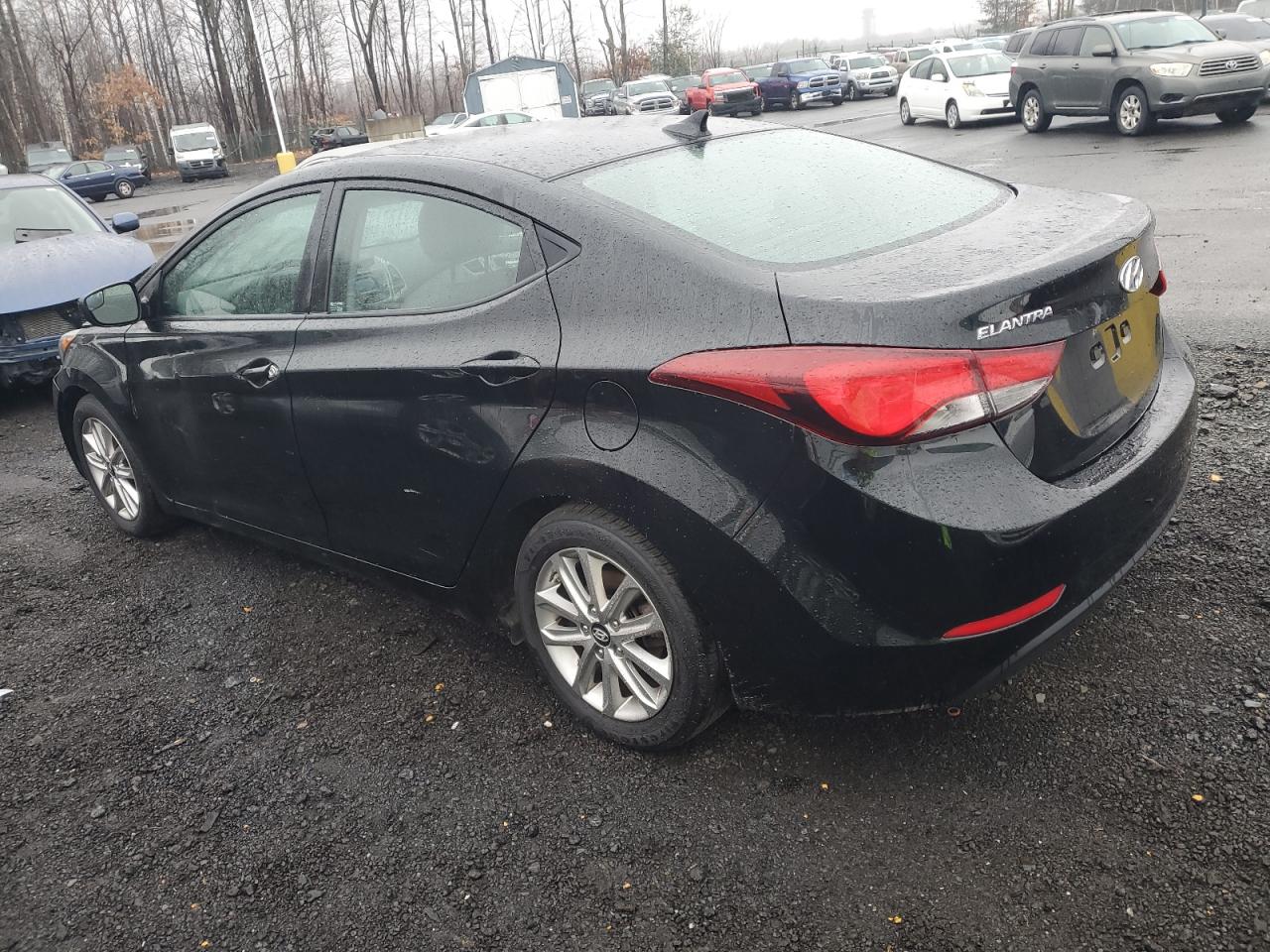 5NPDH4AE3FH559128 2015 Hyundai Elantra Se