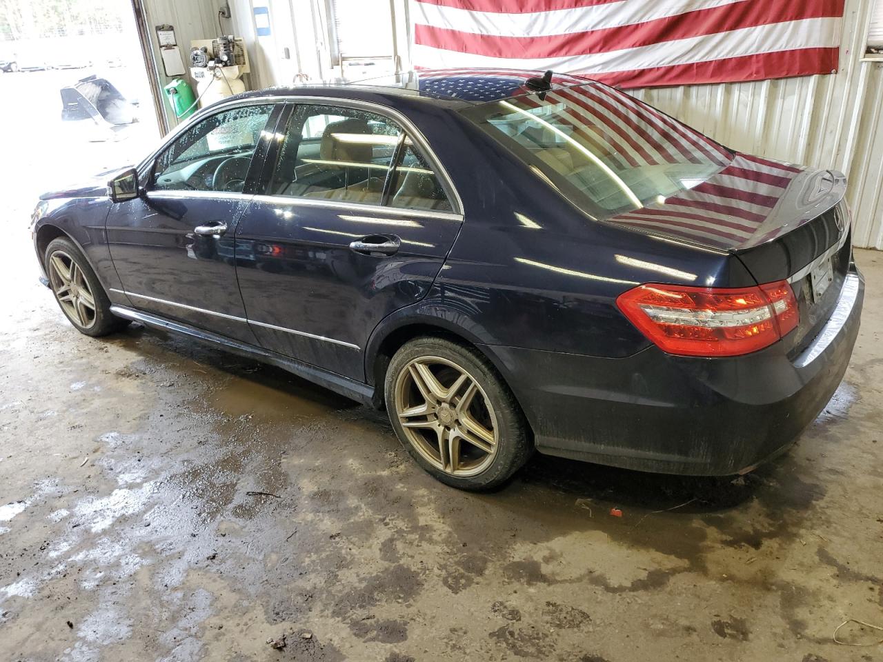 WDDHF9ABXBA375497 2011 Mercedes-Benz E 550 4Matic