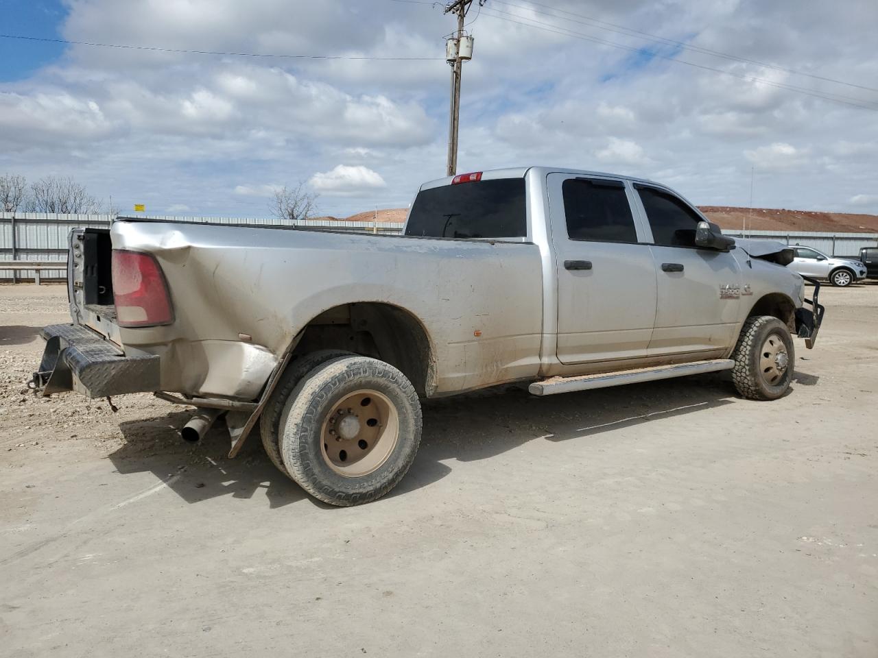 3C63RRGLXFG568114 2015 Ram 3500 St
