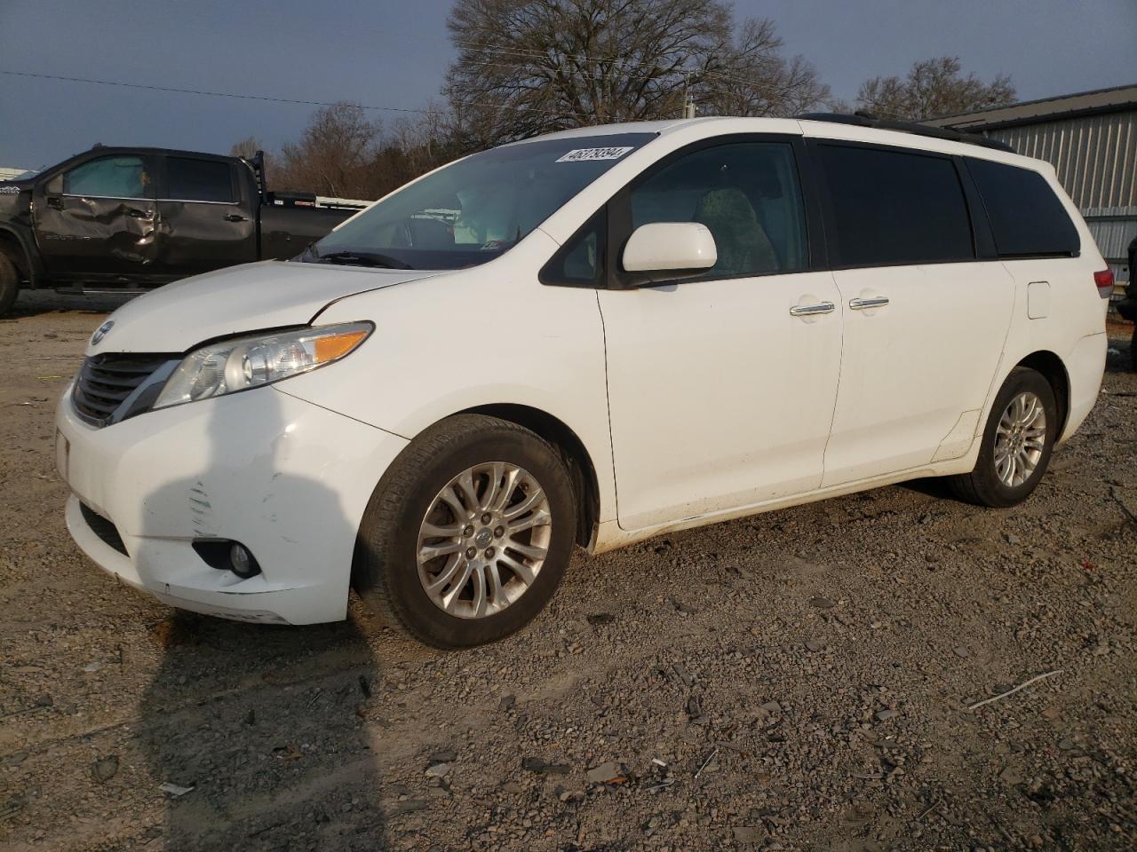 Toyota Sienna 2012 Q grade