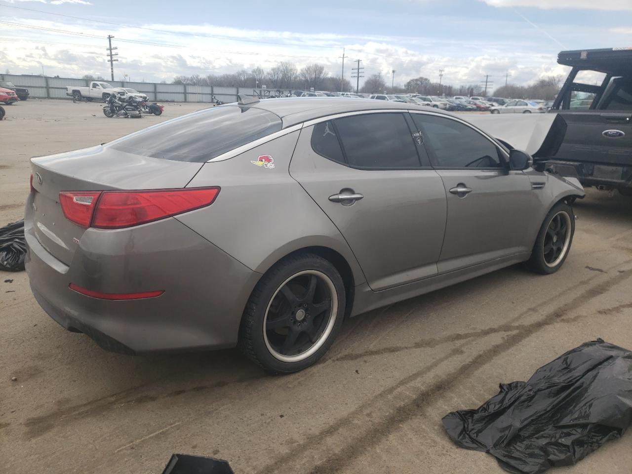 5XXGM4A77FG477781 2015 Kia Optima Lx