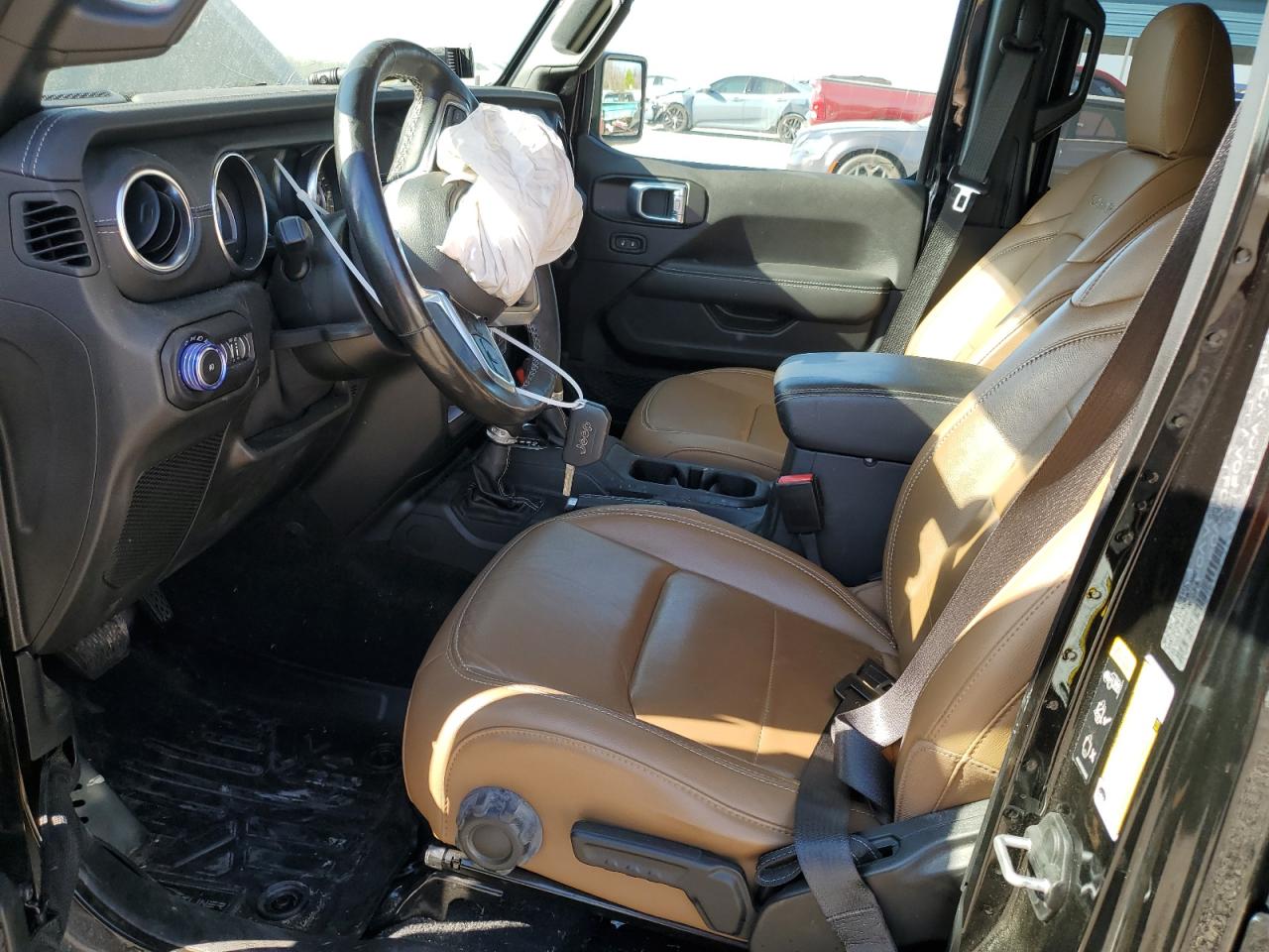 1C4HJXEN9MW777082 2021 Jeep Wrangler Unlimited Sahara