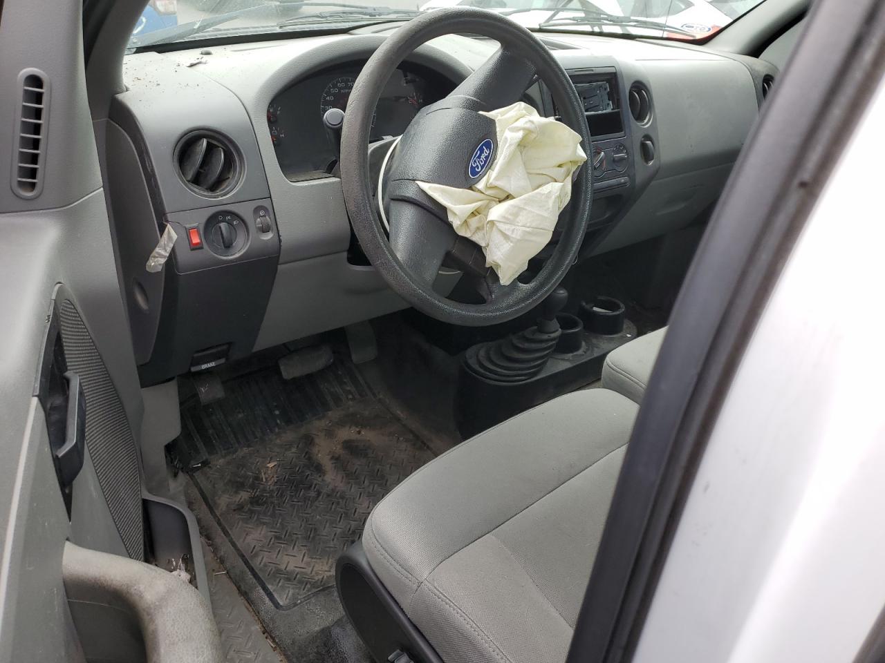 1FTRF14WX7KB42221 2007 Ford F150