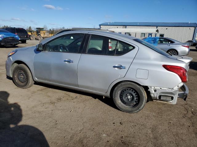 Lot #2443342881 2019 NISSAN VERSA S salvage car