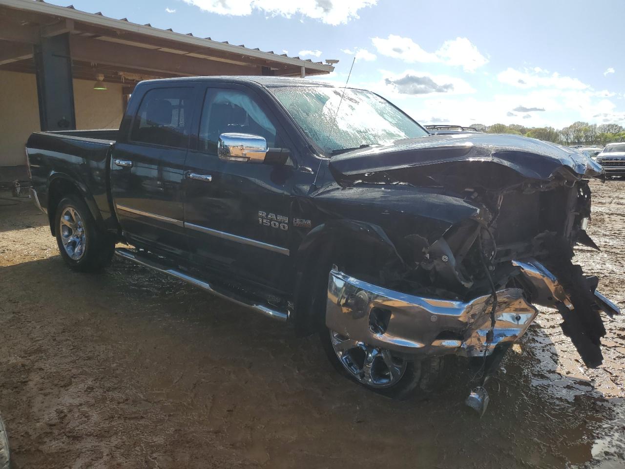 2016 Ram 1500 Laramie vin: 1C6RR7NT3GS251870