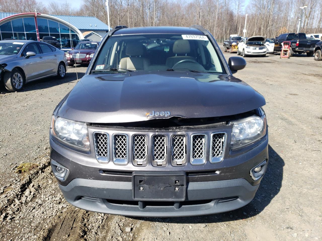 1C4NJDEB6FD394867 2015 Jeep Compass Latitude