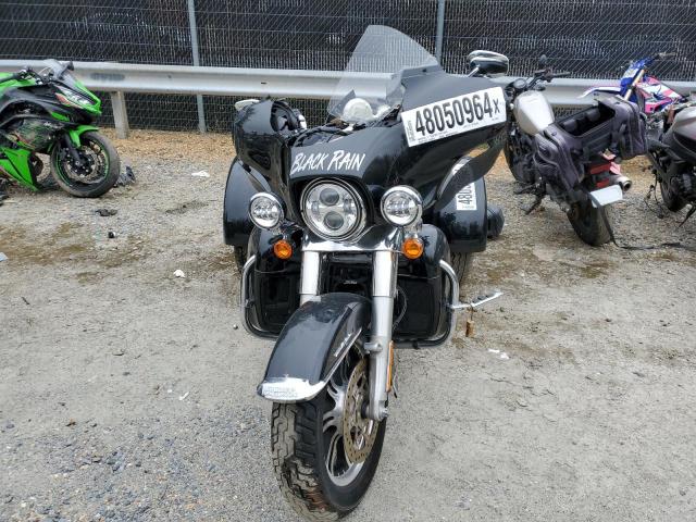 2021 HARLEY-DAVIDSON FLHTCUTG 1HD1MAF1XMB850631