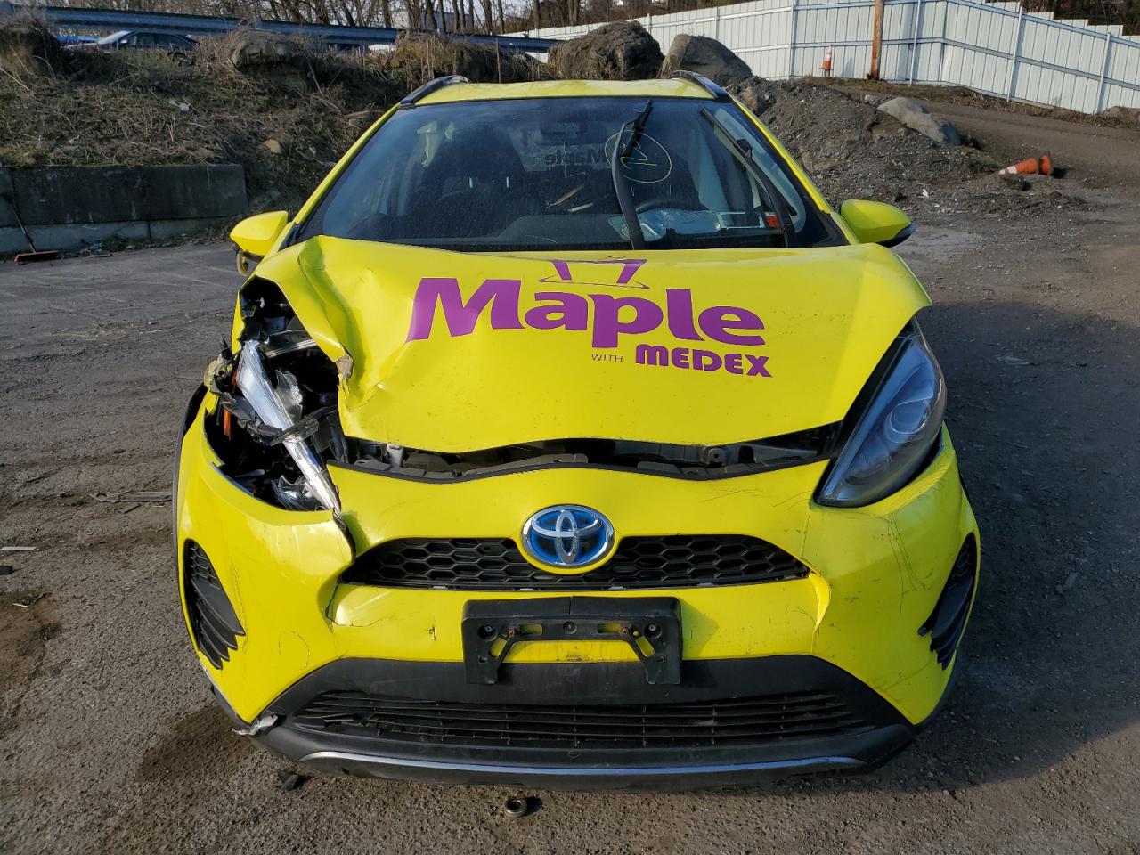 JTDKDTB32K1623672 2019 Toyota Prius C