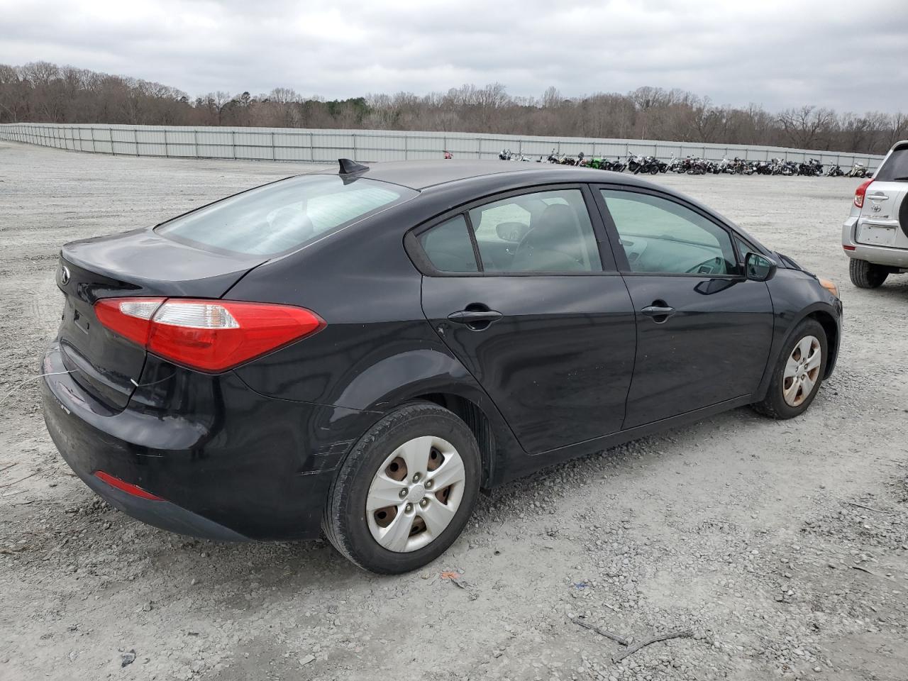KNAFK4A62G5518877 2016 Kia Forte Lx KNAFK4A62G5518877 2016 Kia Forte Lx