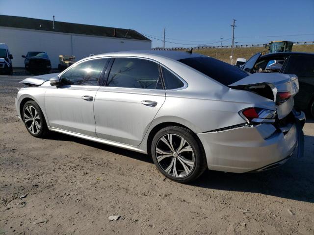 1VWSA7A39MC002080 Volkswagen Passat SE 2