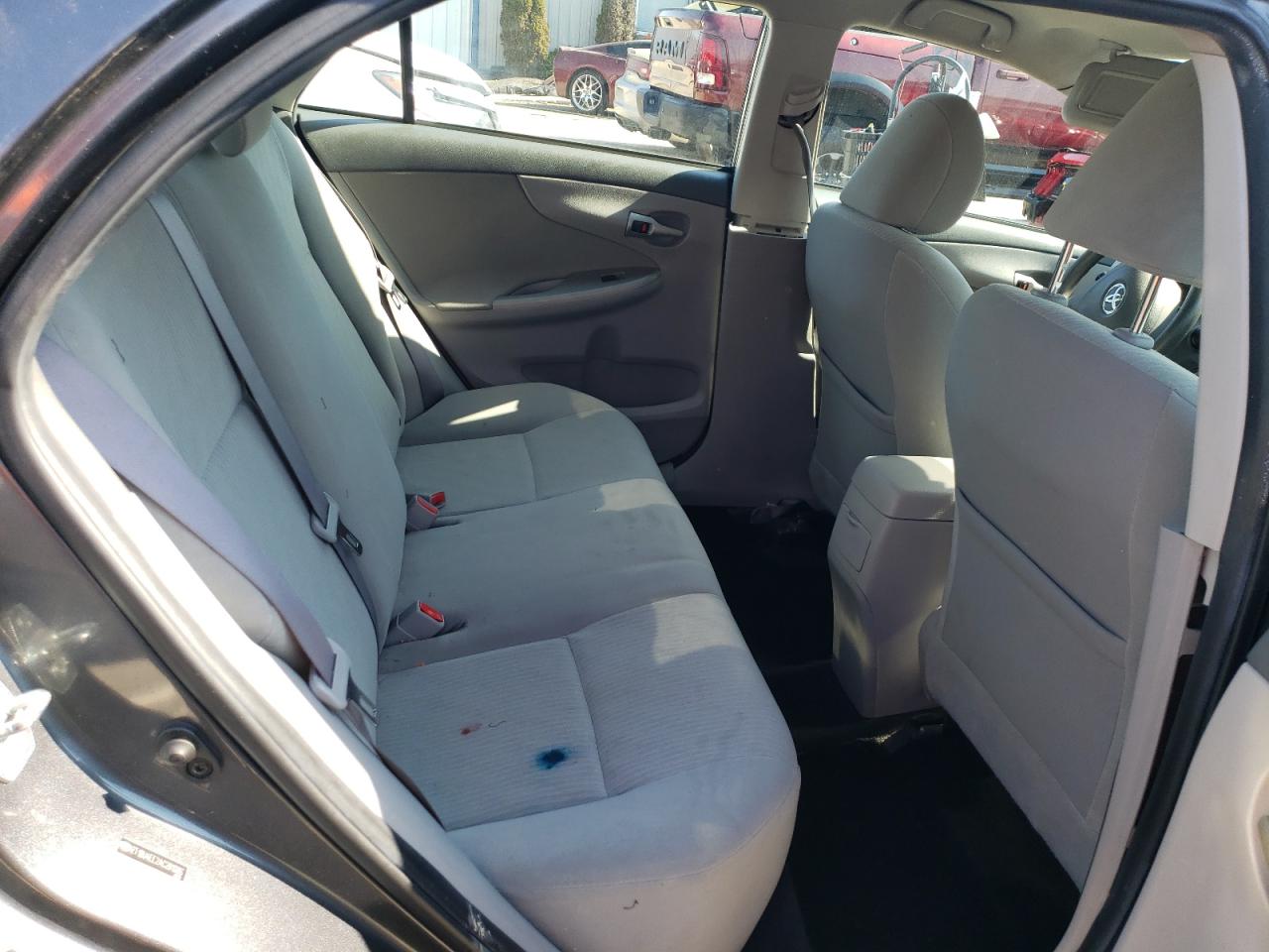 2T1BU4EE2AC281086 2010 Toyota Corolla Base