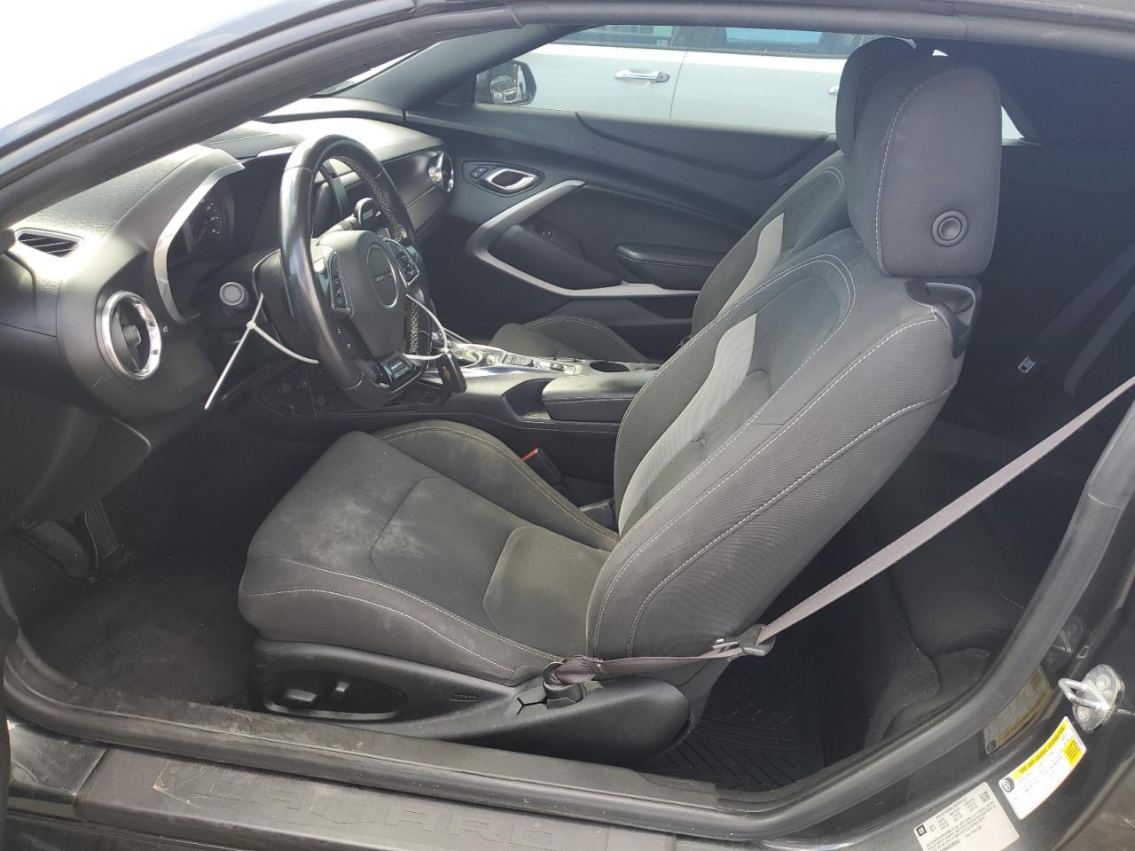 1G1FB3DS8H0208052 2017 Chevrolet Camaro Lt