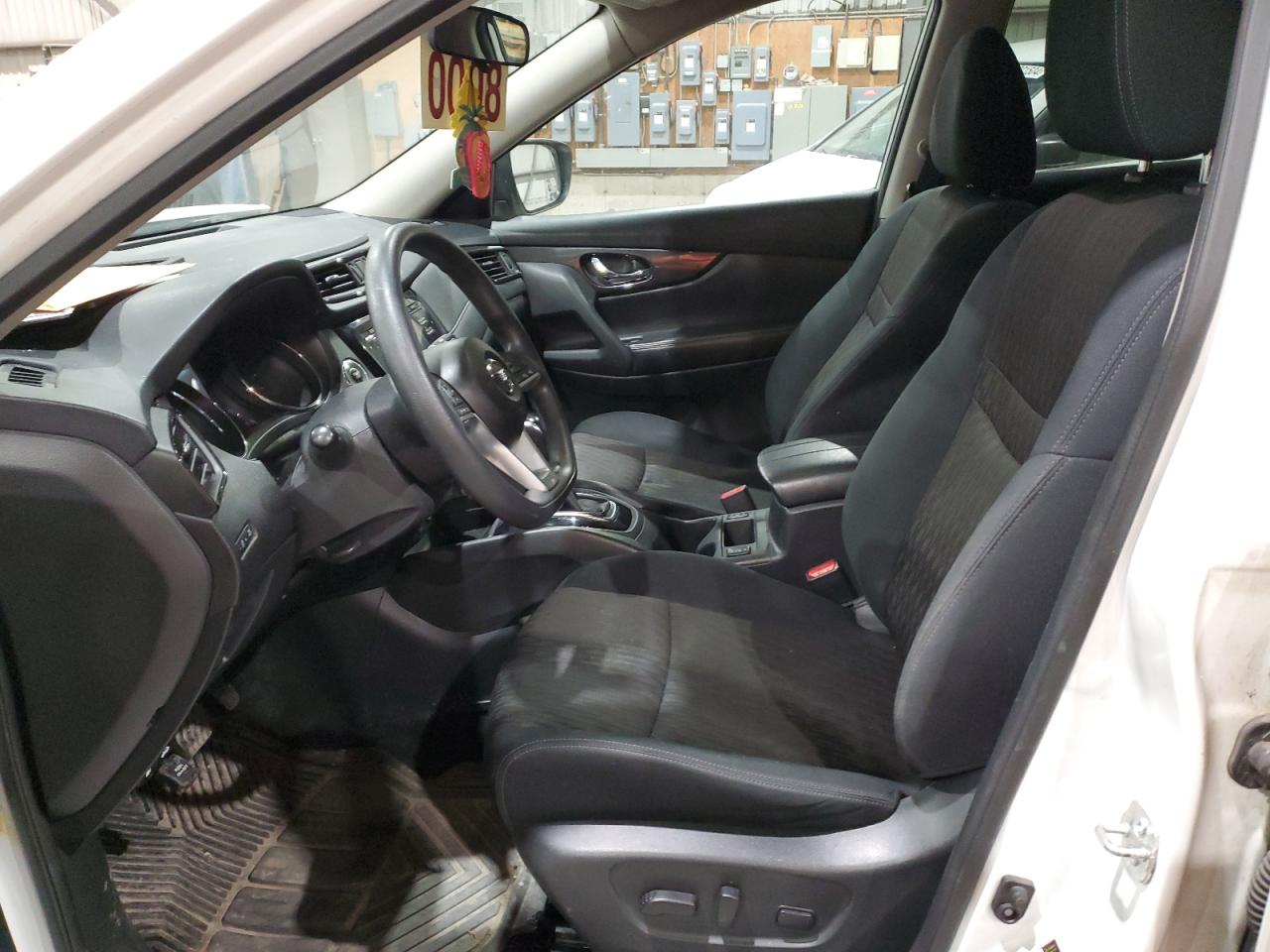 5N1AT2MTXHC833161 NISSAN ROGUE 2017