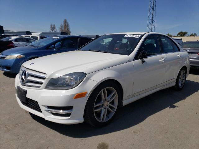 VIN WDDGF4HB1DR268959 2013 Mercedes-Benz C-Class, 250 no.1