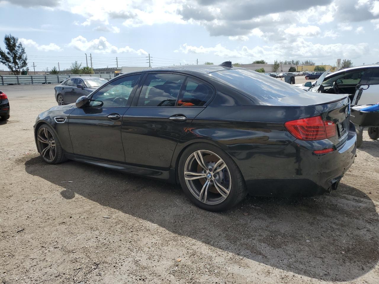 WBSFV9C50FD594736 2015 BMW M5