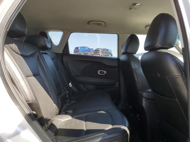 2015 KIA SOUL + - KNDJP3A52F7764315