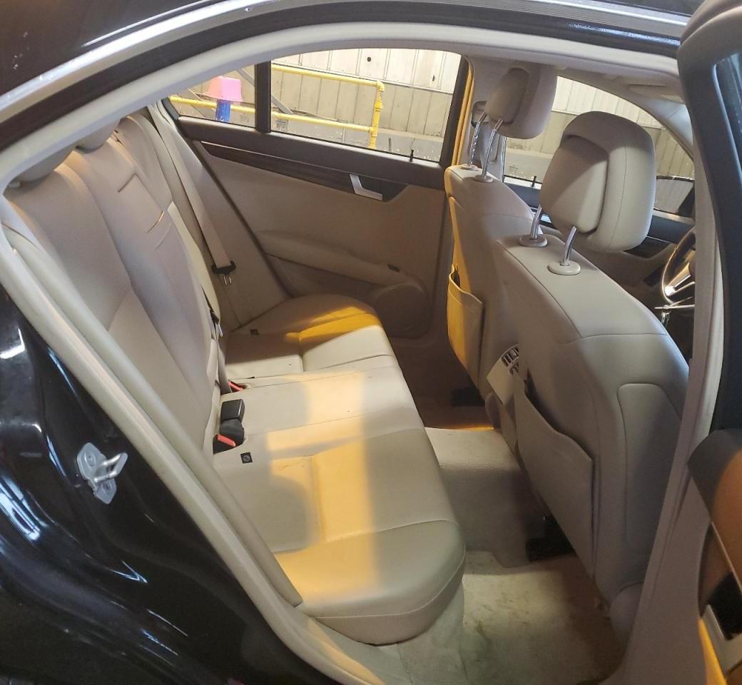 WDDGF8ABXDR288564 2013 Mercedes-Benz C 300 4Matic