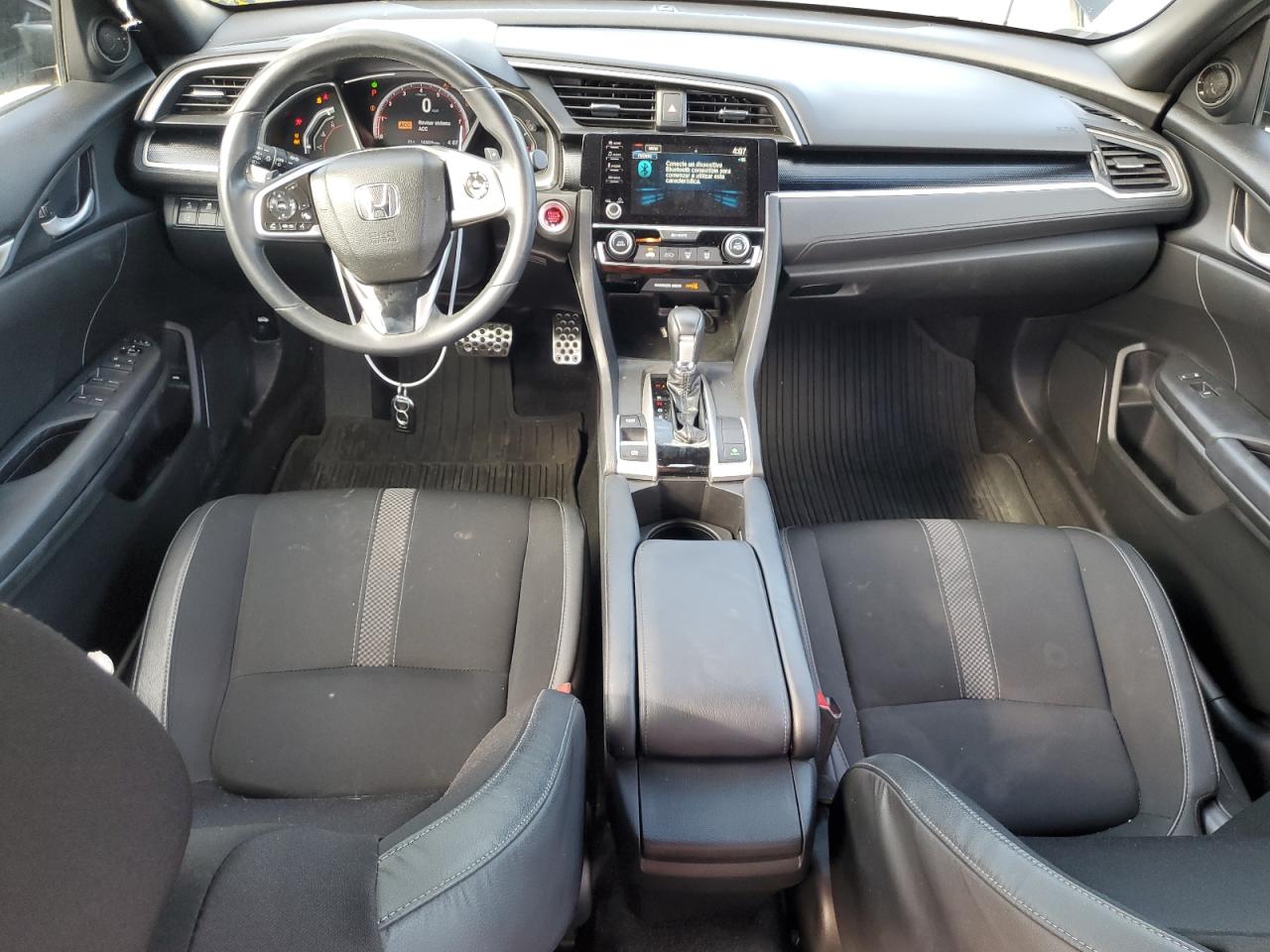 2HGFC2F83KH585067 2019 Honda Civic Sport