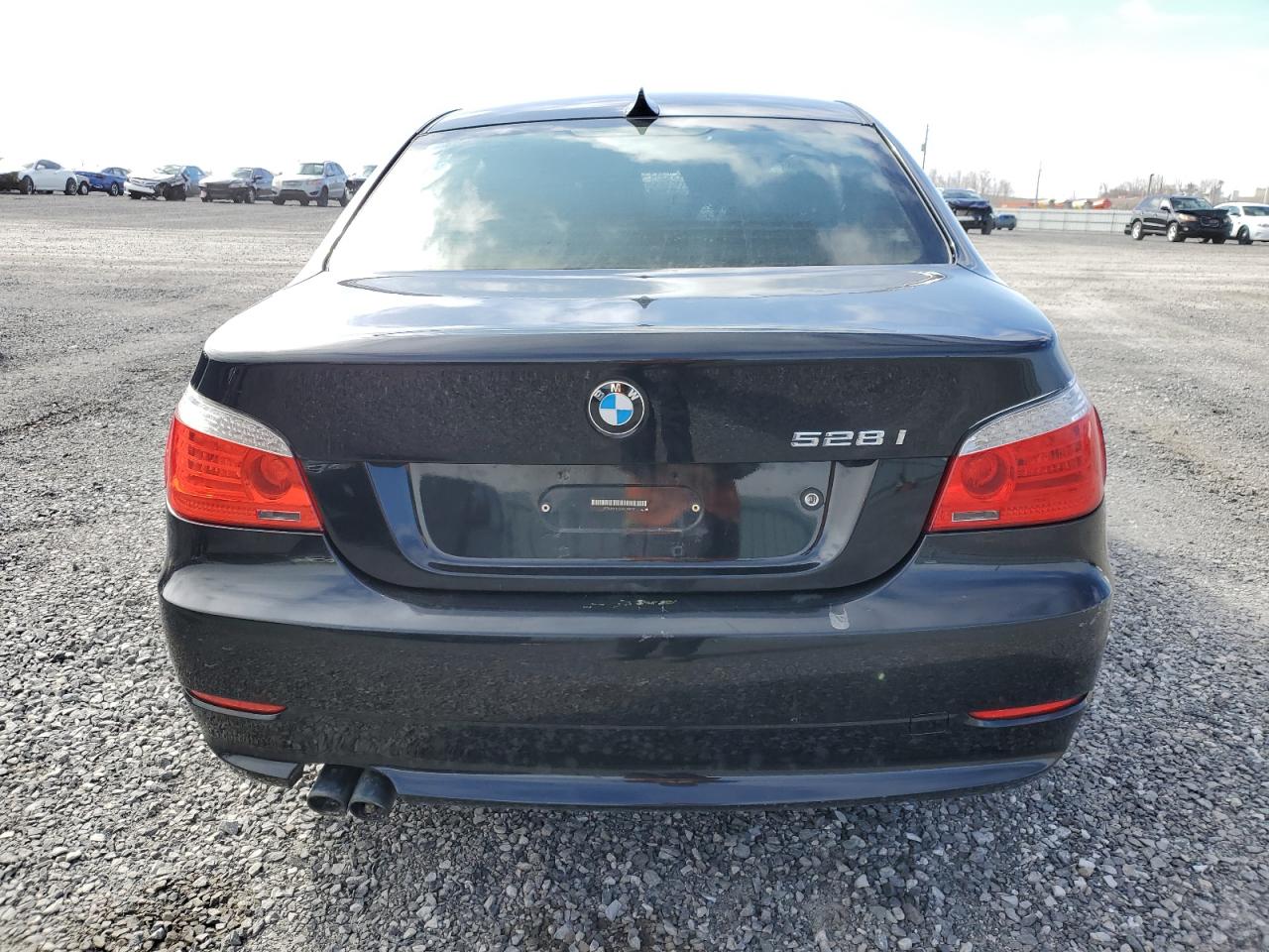 WBANV1C54AC158732 2010 BMW 528 Xi